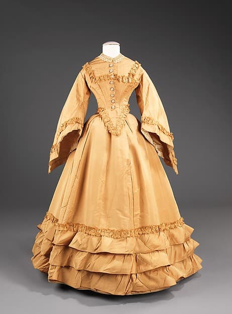 1851年婚纱